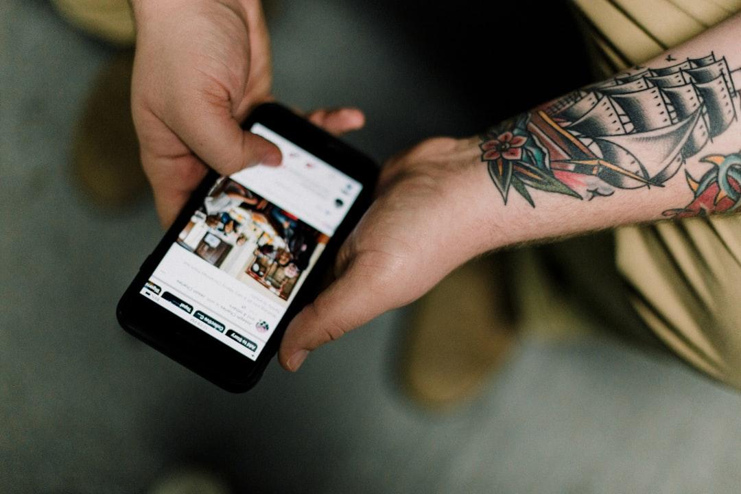 Scrolling & How to Stop Scrolling