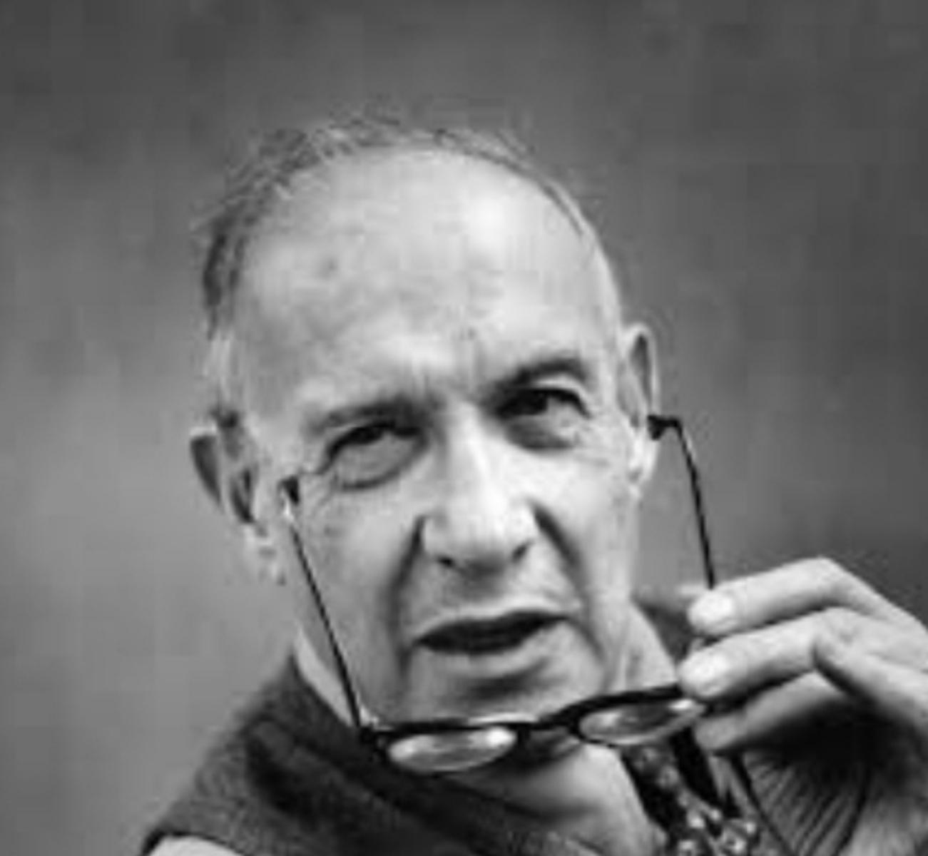 PETER DRUCKER 