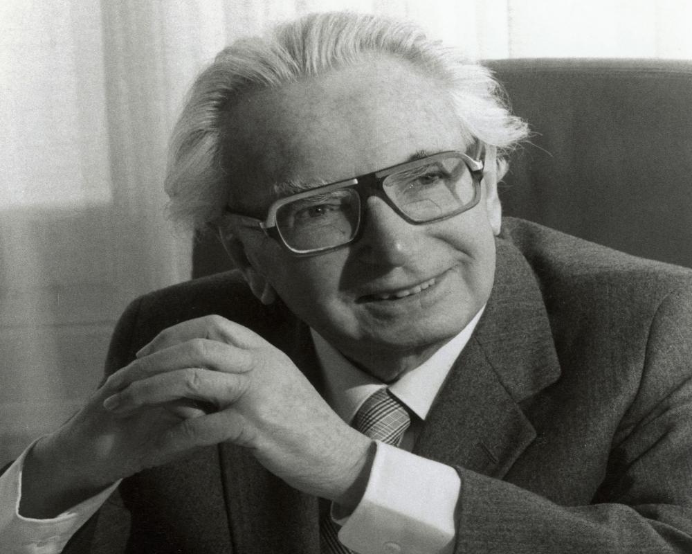 VIKTOR FRANKL