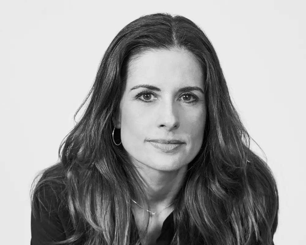 SAFIA MINNEY