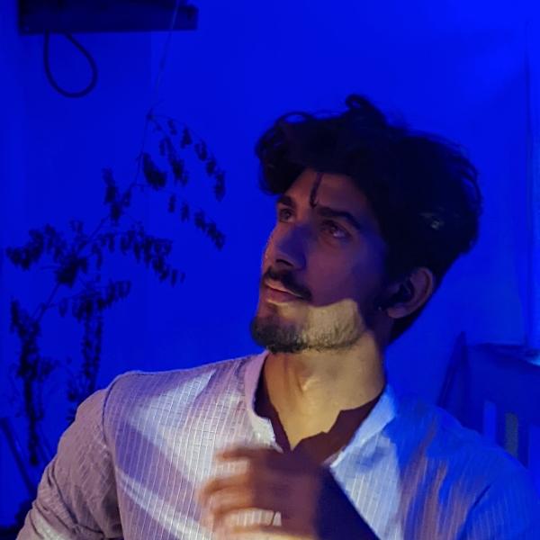 Syed  Daniyal (@irvw) - Profile Photo